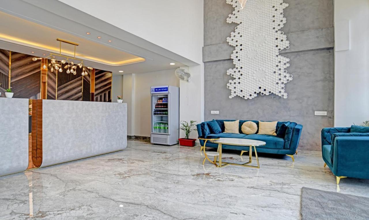 Itsy Hotels Phoenix 印多尔 外观 照片